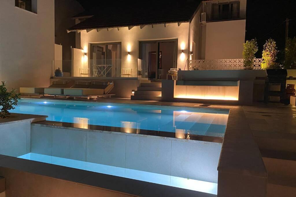 Chania Living Stories Villa With Piano Dış mekan fotoğraf