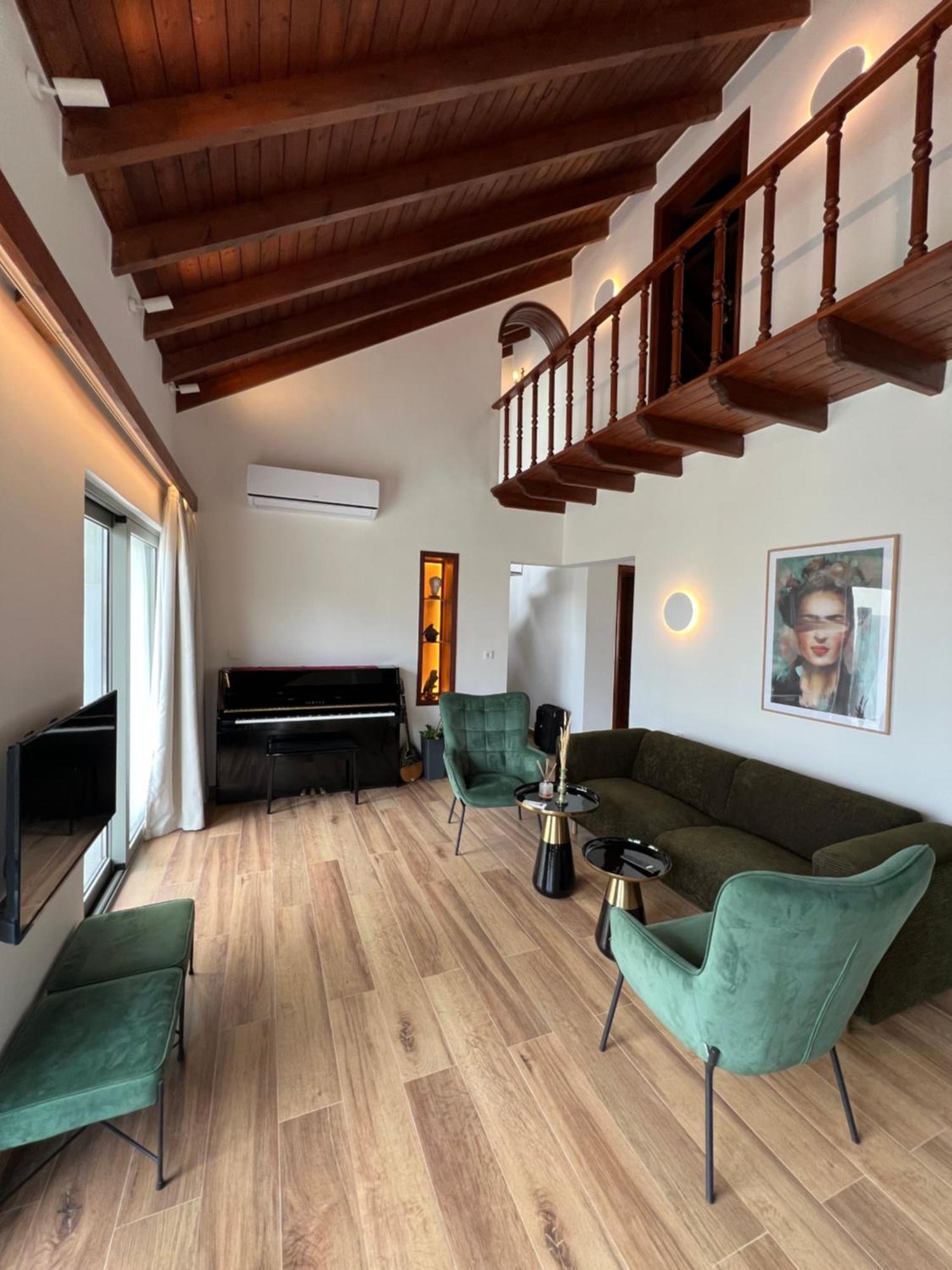 Chania Living Stories Villa With Piano Dış mekan fotoğraf
